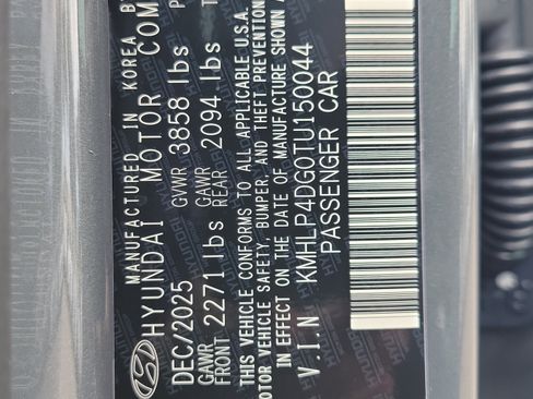 New 2026 Hyundai Elantra Limited image 34