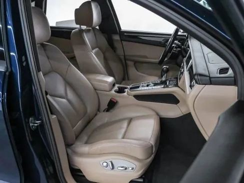 Used 2019 Porsche Macan S AWD/4WD image 38