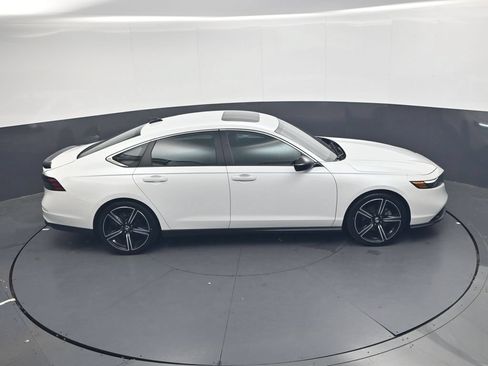 Used 2023 Honda Accord Sport image 39