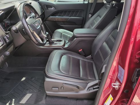 Used 2021 GMC Canyon Denali RWD image 19