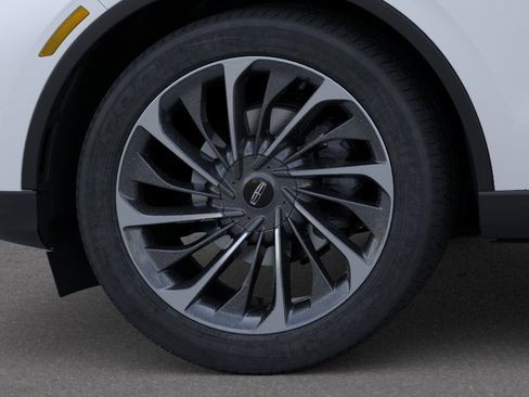 New 2025 Lincoln Aviator Reserve w/ Luxury Package RWD image 19