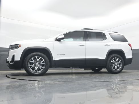 Used 2022 GMC Acadia SLT FWD image 27