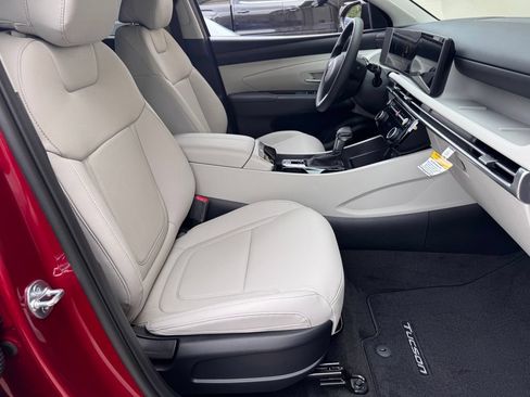 New 2026 Hyundai Tucson SEL Plus FWD image 18