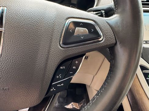 Used 2016 Lincoln MKX Reserve w/ Technology Package AWD/4WD image 31