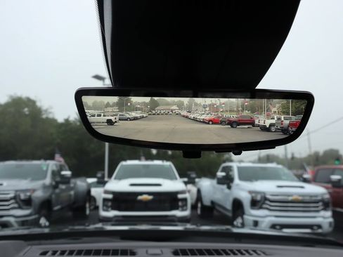 New 2026 Chevrolet Silverado 1500 High Country w/ High Country Premium Package AWD/4WD image 15