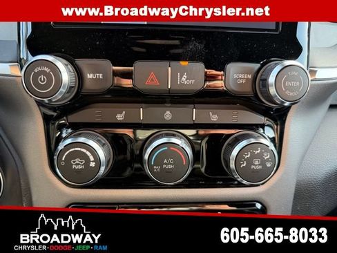 New 2026 RAM 1500 Big Horn AWD/4WD image 19
