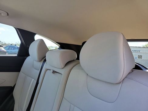 New 2026 Hyundai Tucson SEL FWD image 10