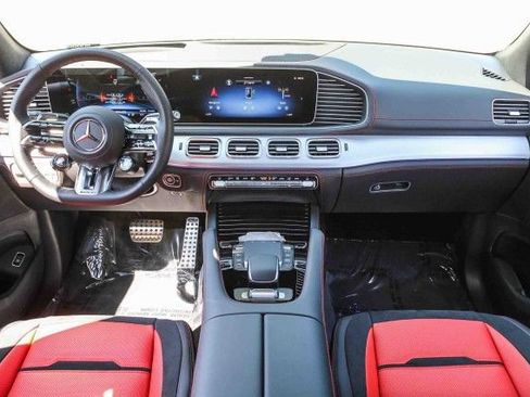 New 2025 Mercedes-Benz GLE 63 AMG S image 12
