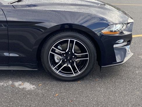 Used 2021 Ford Mustang Premium image 10