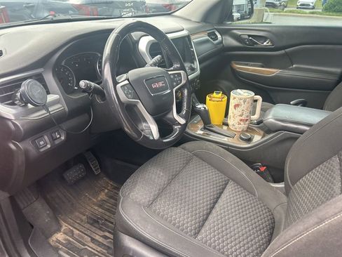 Used 2018 GMC Acadia SLE FWD image 6