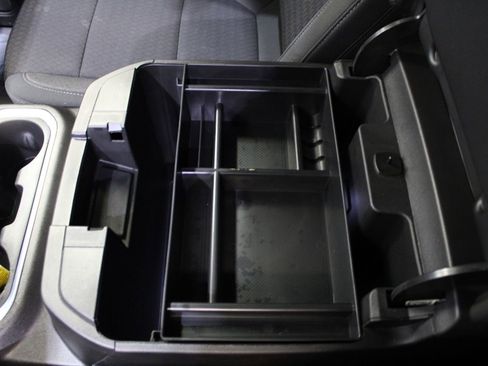 Used 2021 Chevrolet Silverado 1500 RST image 36