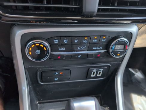 Certified 2020 Ford EcoSport Titanium AWD/4WD image 18