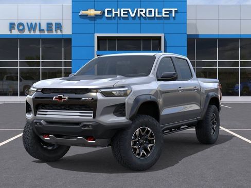 New 2026 Chevrolet Colorado ZR2 w/ Technology Package AWD/4WD image 6