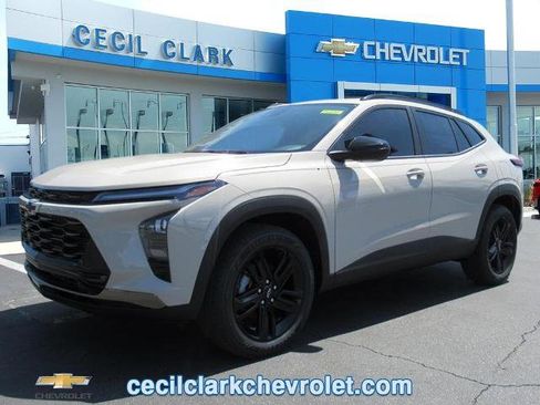 New 2026 Chevrolet Trax ACTIV FWD image 1