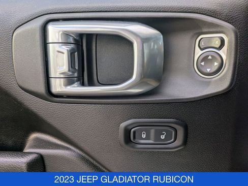 Used 2023 Jeep Gladiator Rubicon image 13