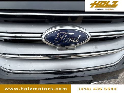 Used 2016 Ford Edge Titanium w/ Equipment Group 302A image 32