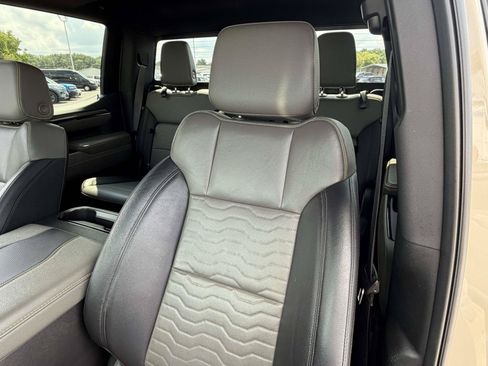 Used 2023 Chevrolet Silverado 1500 ZR2 w/ Technology Package AWD/4WD image 23