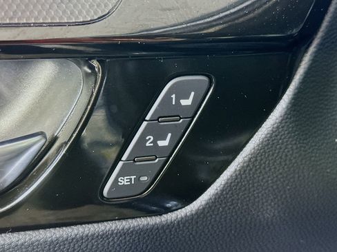 Used 2025 Honda CR-V EX-L image 21