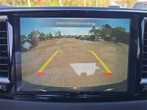 New 2026 Chrysler Voyager LX image 19