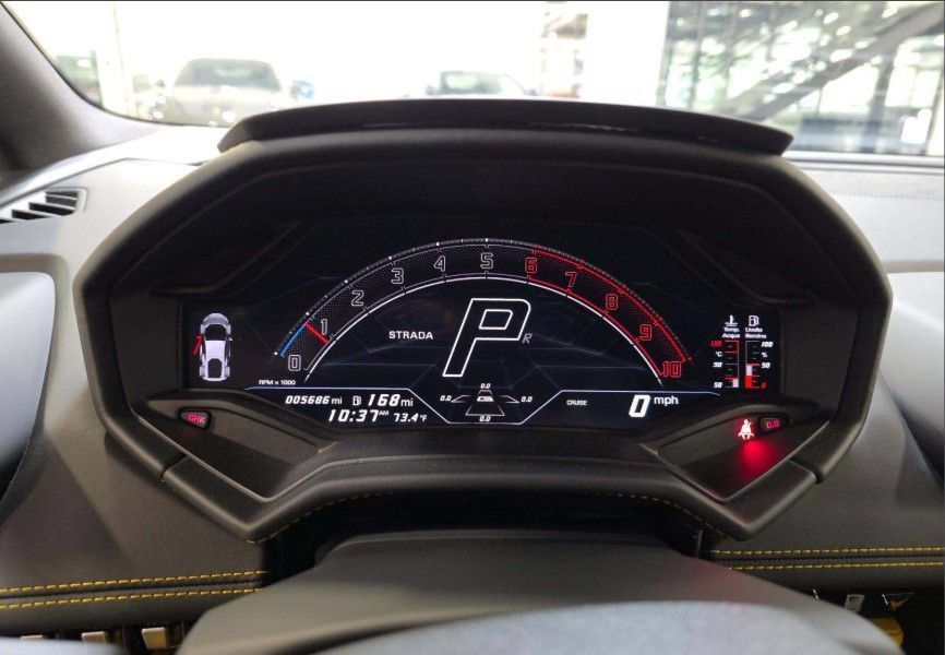 Used 2023 Lamborghini Huracan Tecnica RWD image 7