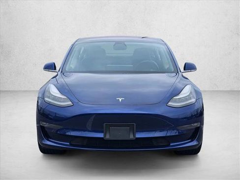 Used 2018 Tesla Model 3 Long Range image 2