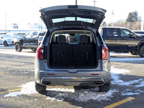 Certified 2023 GMC Acadia Denali w/ Denali Ultimate Package AWD/4WD image 32