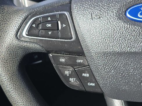 Used 2016 Ford Focus SE image 7