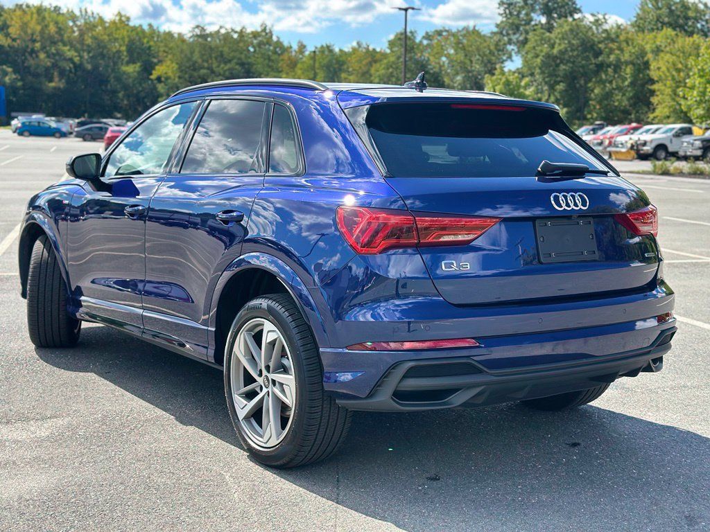 Used 2025 Audi Q3 2.0T Premium AWD/4WD image 4