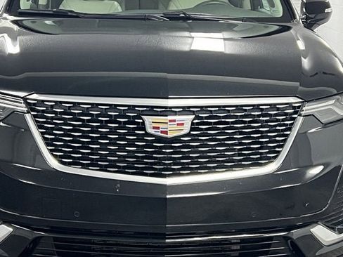 Certified 2023 Cadillac XT6 Premium Luxury w/ LPO, Floor Liner Package image 9