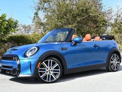 Used 2023 MINI Cooper S image 20