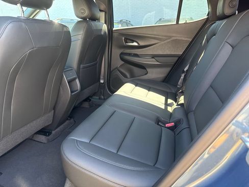 Used 2024 Buick Envista Sport Touring w/ Convenience I Package FWD image 27
