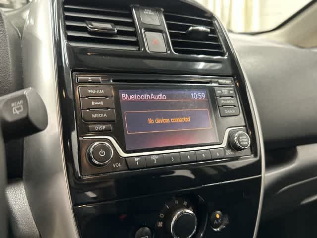 Used 2018 Nissan Versa Note SV FWD image 22