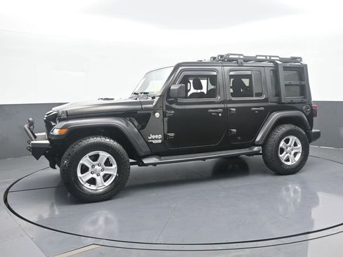 Used 2020 Jeep Wrangler Unlimited Sport S image 2