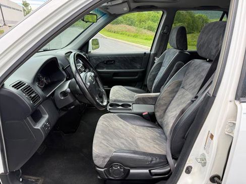 Used 2004 Honda CR-V EX image 11