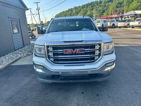 Used 2018 GMC Sierra 1500 SLT w/ Max Trailering Package AWD/4WD image 2
