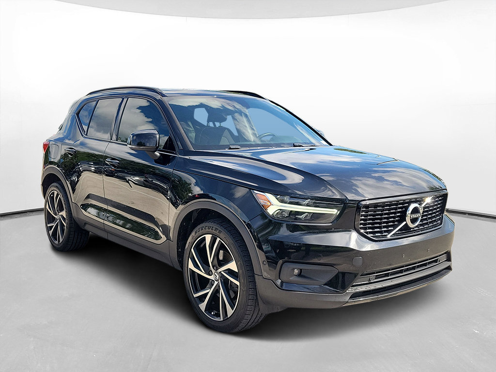 Used 2019 Volvo XC40 T5 R-Design AWD/4WD image 3