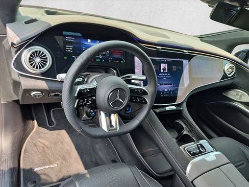 Used 2022 Mercedes-Benz EQS AMG 4MATIC image 10