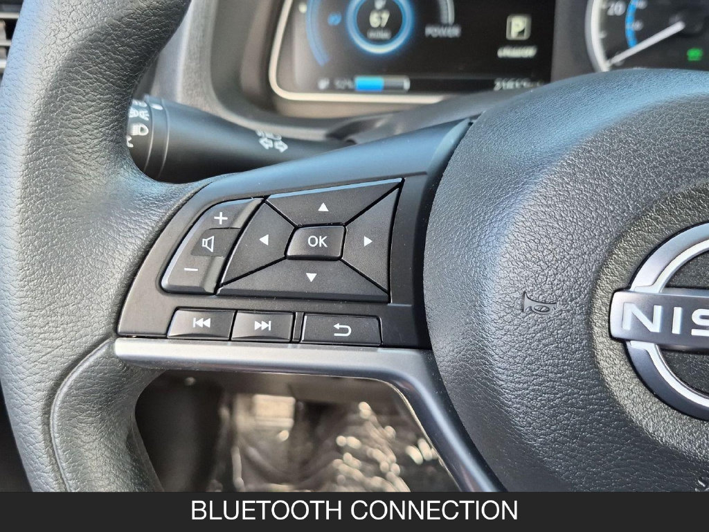 Used 2025 Nissan Leaf S FWD image 17