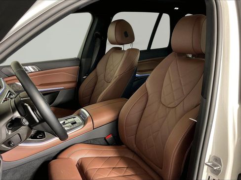 Certified 2023 BMW X5 xDrive40i w/ Premium Package image 25