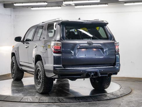 Used 2015 Toyota 4Runner Limited RWD image 4