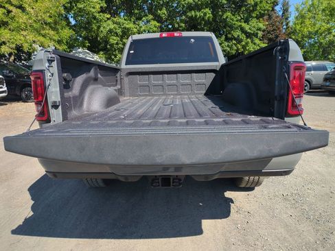 New 2026 RAM 3500 Big Horn AWD/4WD image 10