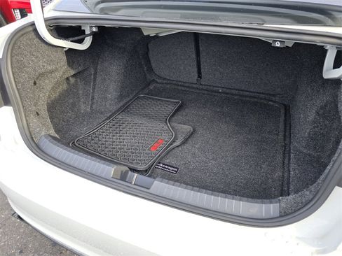 Used 2021 Volkswagen Jetta GLI Autobahn image 30