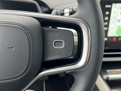 New 2026 Lincoln Nautilus Premier image 22