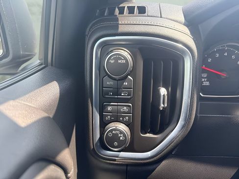 Used 2020 Chevrolet Silverado 1500 RST w/ All-Star Edition AWD/4WD image 11