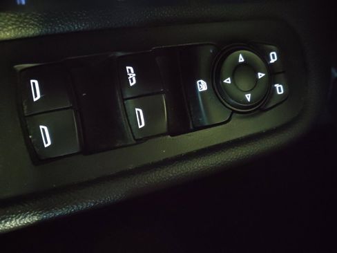 Used 2019 GMC Terrain SLE w/ LPO, Floor Liner Package image 27