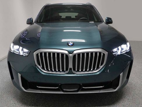 Used 2026 BMW X5 sDrive40i image 2