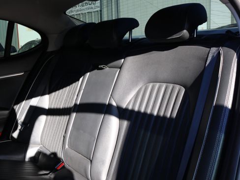 Used 2019 Genesis G70 2.0T Advanced w/ Elite Package image 24