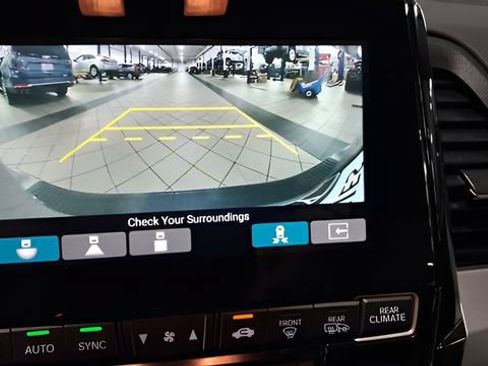 Used 2021 Honda Odyssey Touring image 26