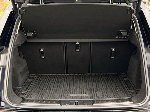 Used 2022 Land Rover Range Rover Evoque R-Dynamic S image 29