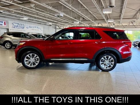 Used 2024 Ford Explorer XLT w/ Equipment Group 202A AWD/4WD image 5